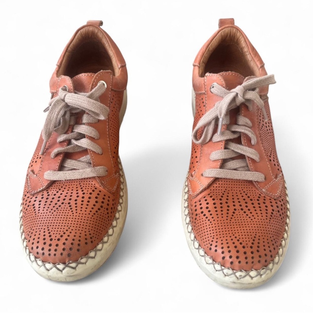 PIKOLINOS Tan and Cream Perforated Sneakers Size 9